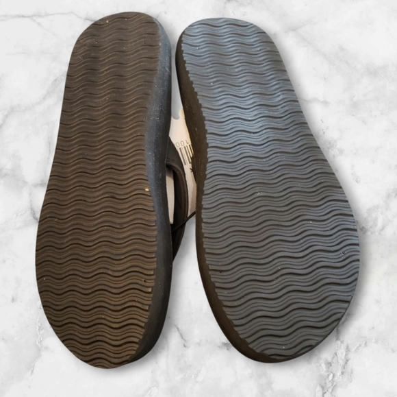 REDVOLUTION New Kids Classic PU Flip Flop Boys Kai Beach Sandals Kai Black SZ 1 - Picture 3 of 6